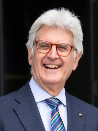 フランチェスコ・アレッツォ 氏